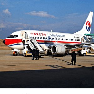贵阳龙洞堡航空货运航空快运业稳步发展的原因是什么？